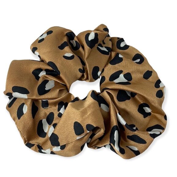 NWT Goody XL Oversized Satin Hair Scrunchie - Picture 1 of 2